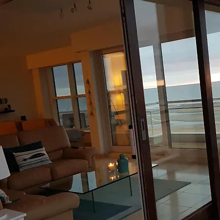 7th Heaven Seaview 德帕内